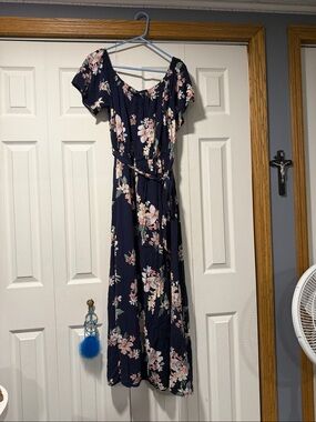 Navy Floral Off-Shoulder Maxi Dress - Women's
